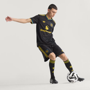 MAN UNITED Third 2025/26 - LAST FEW UNITS!