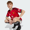 MAN UNITED Kids Home Kit  2025/26- LAST FEW UNITS!